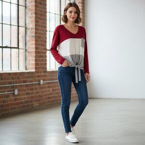 💕 Colorblock Lightweight Knit Top Relaxed Fit Tie Hem - Size L